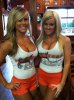 31-hooters-girls-31.jpg