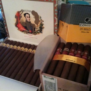 Bolivar CG, and H. Upmann Mag 50