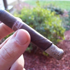 Tatuaje Petite Cazadores Reserva