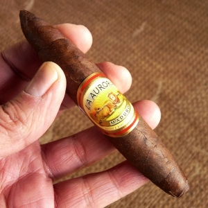 La Aurora Preferidos Maduro No. 2