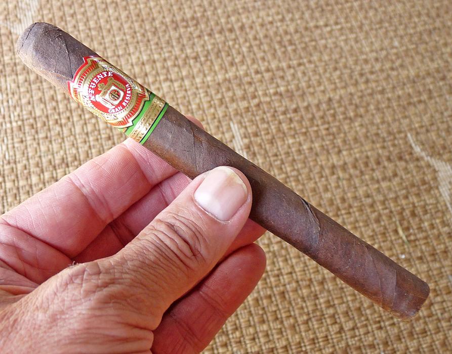 A Fuente Privada #1 Review