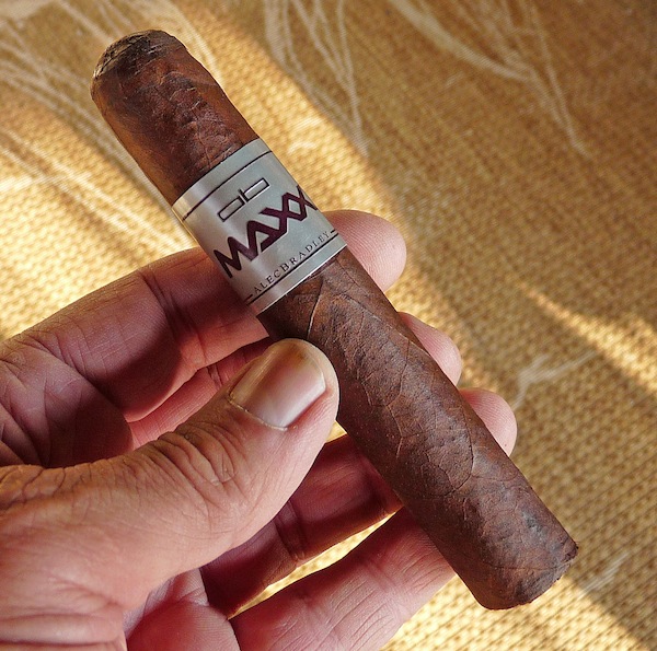 Alec Bradley MAXX 'The Fix' Review