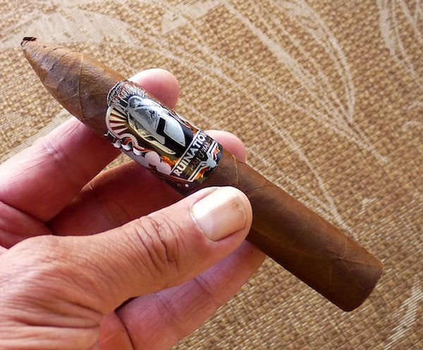 Man O' War Ruination Belicoso