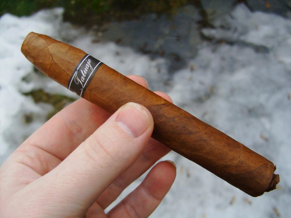 Tatuaje Black Tubo